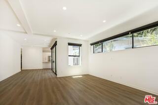538 Vernon Ave - Photo 2 of 8