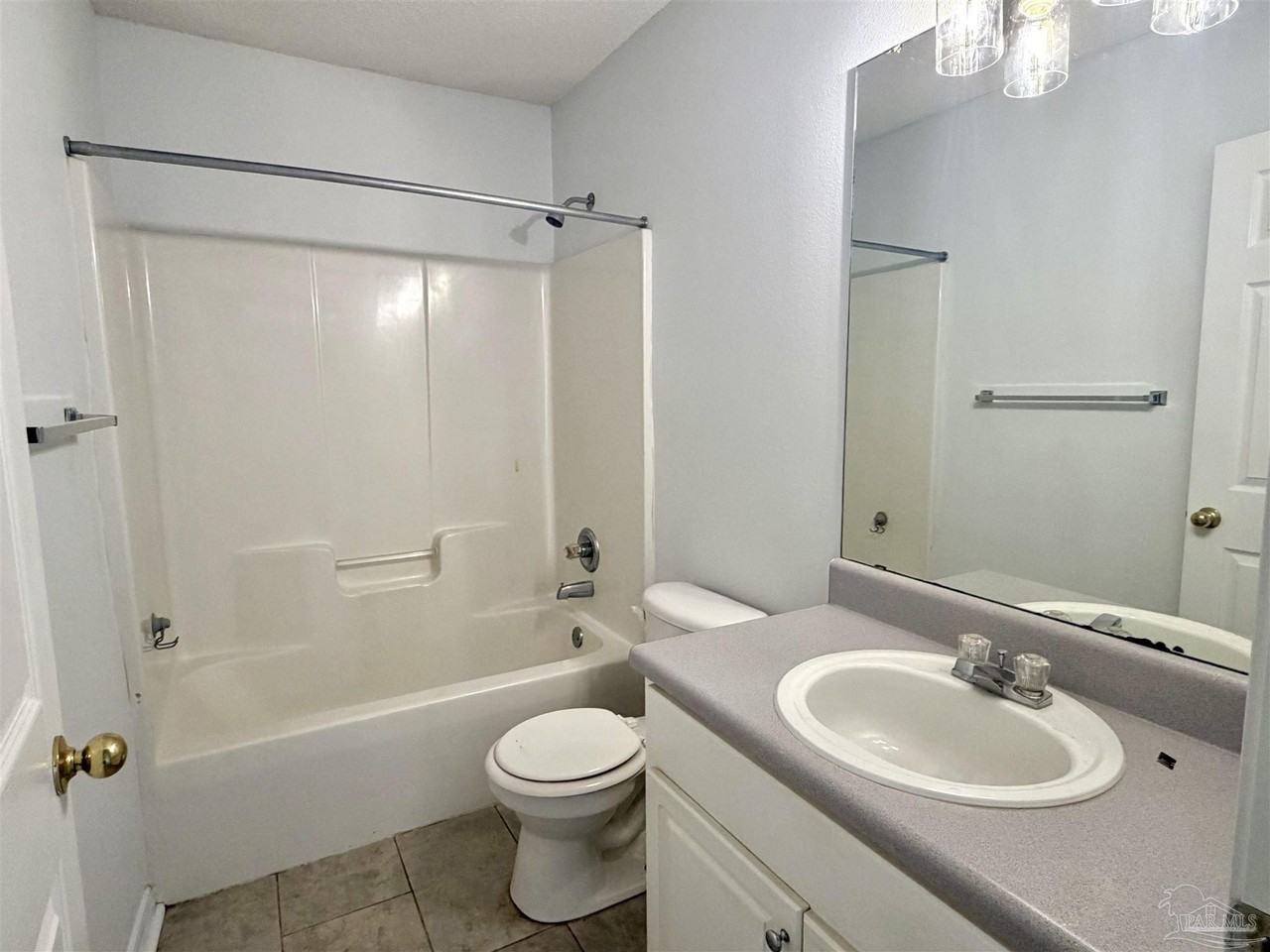 6052 Meursalt Rd - Photo 4 of 12