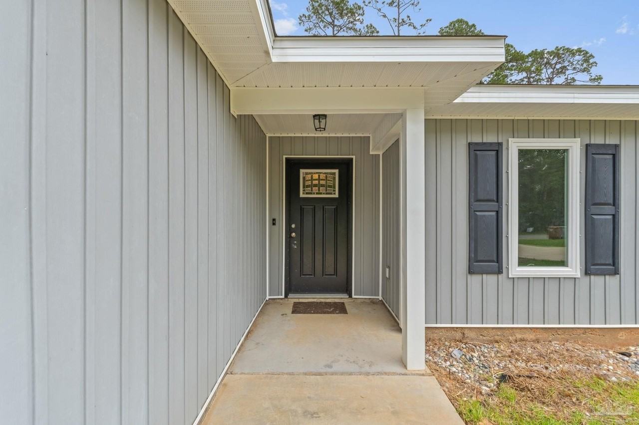 3210 Electra Dr - Photo 3 of 31