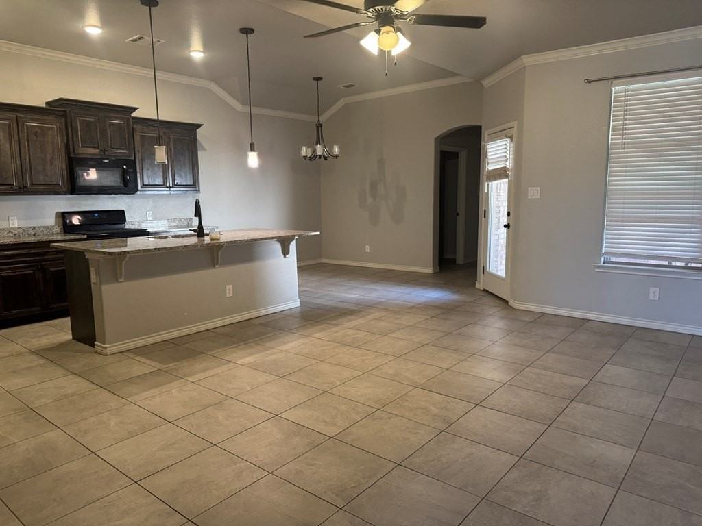 5304 Nevan Ct - Photo 2 of 9