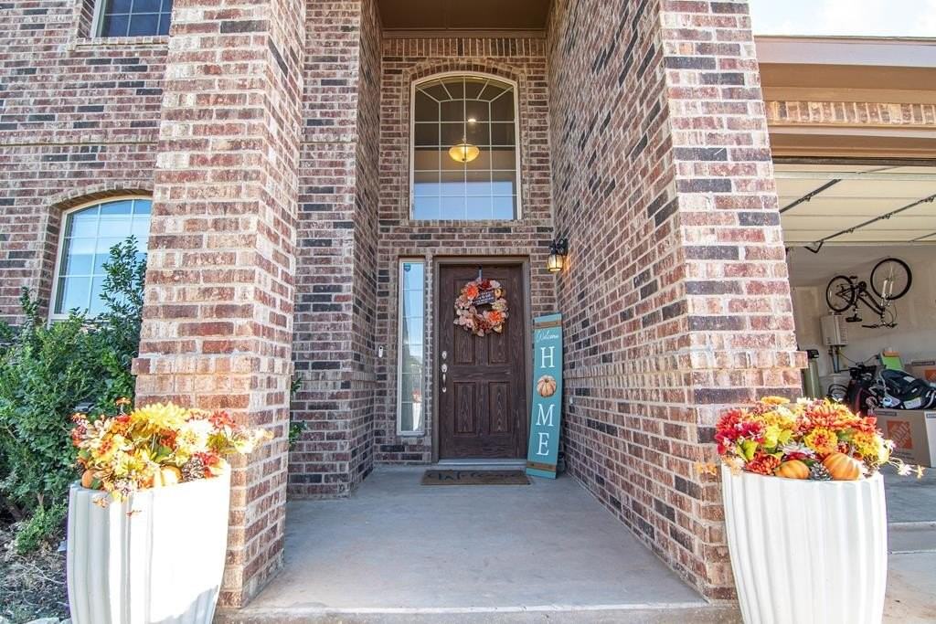 6715 Hall Of Fame Blvd - Photo 2 of 29