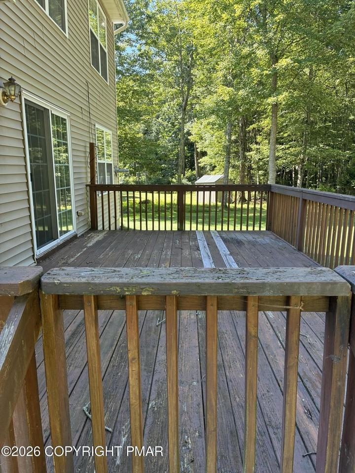1010 Dorset Dr - Photo 3 of 19