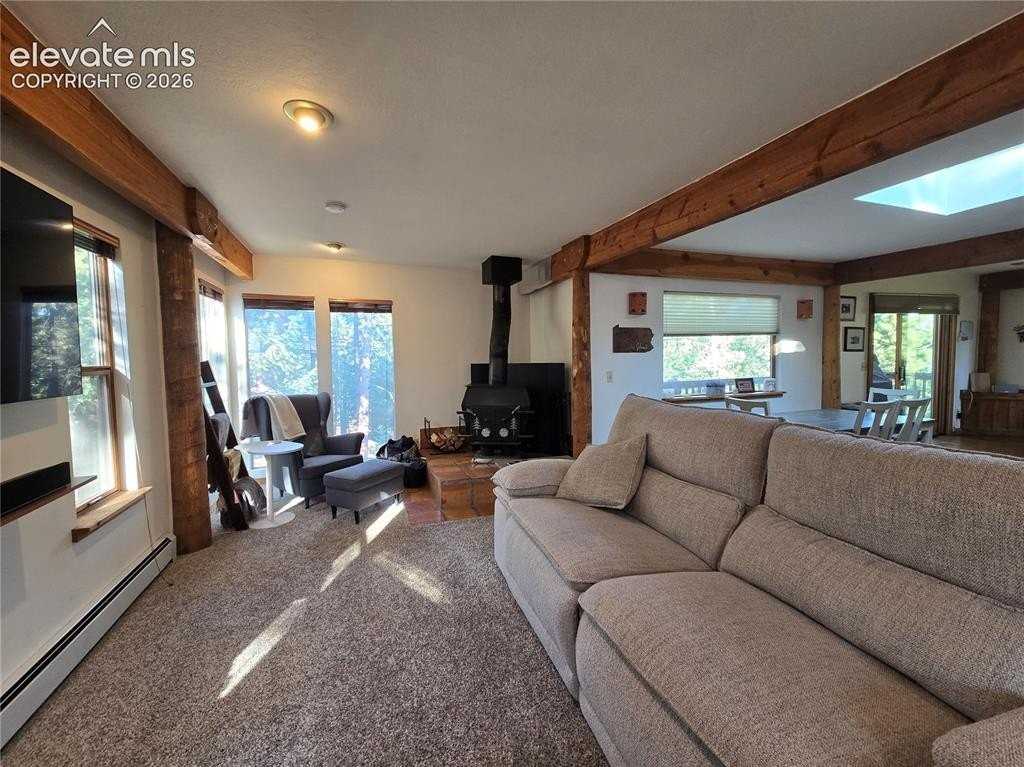 1060 Kings Crown Rd - Photo 2 of 40