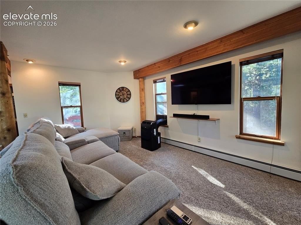 1060 Kings Crown Rd - Photo 4 of 40