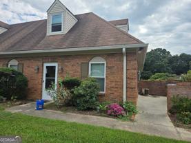 893 Park Pl Ne - Photo 1 of 1