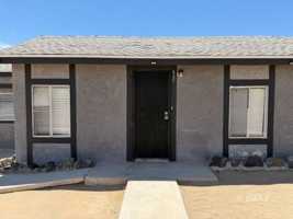 featured image of 527A W Wilson Ave