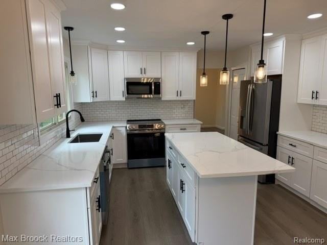 650 Deerfield Ct - Photo 7 of 28