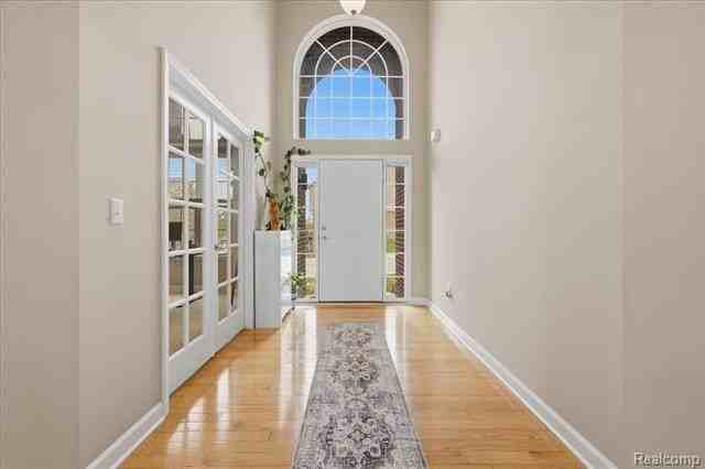 1114 Wales Dr - Photo 4 of 47