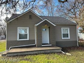 21503 Collingham Ave - Photo 1 of 1