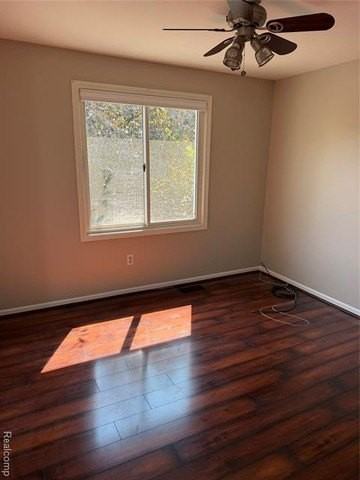 25979 Petros Blvd - Photo 7 of 24