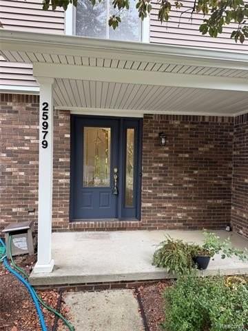 25979 Petros Blvd - Photo 2 of 24