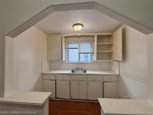 15785 Pinehurst St - Photo 4 of 15