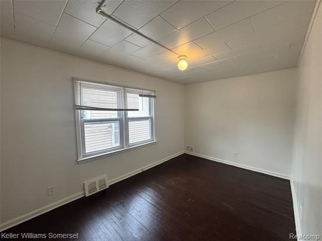 15785 Pinehurst St - Photo 6 of 15