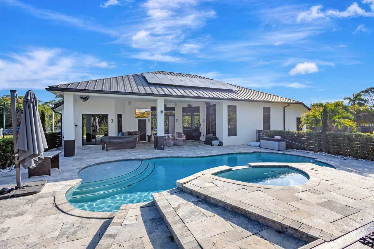 13803 Citrus Grove Blvd - Photo 4 of 50