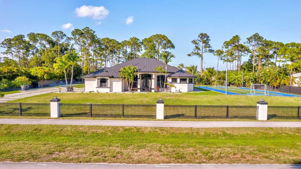 13803 Citrus Grove Blvd - Photo 7 of 50