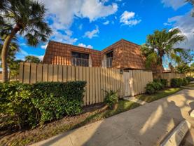 832 Blue Ridge Cir - Photo 1 of 1