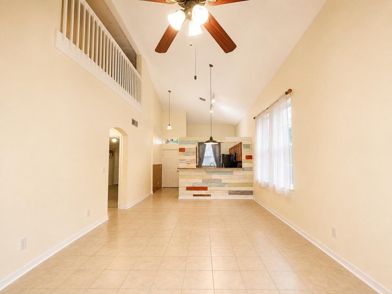 6711 Green Island Cir - Photo 7 of 40