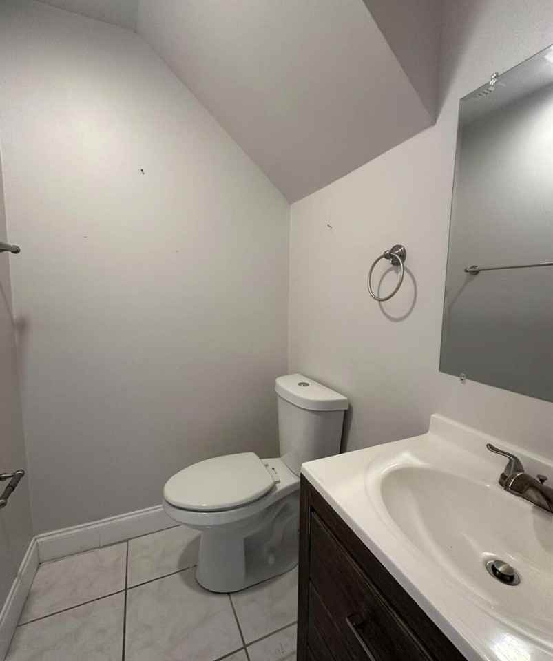 646 Eldorado St #3 - Photo 4 of 5