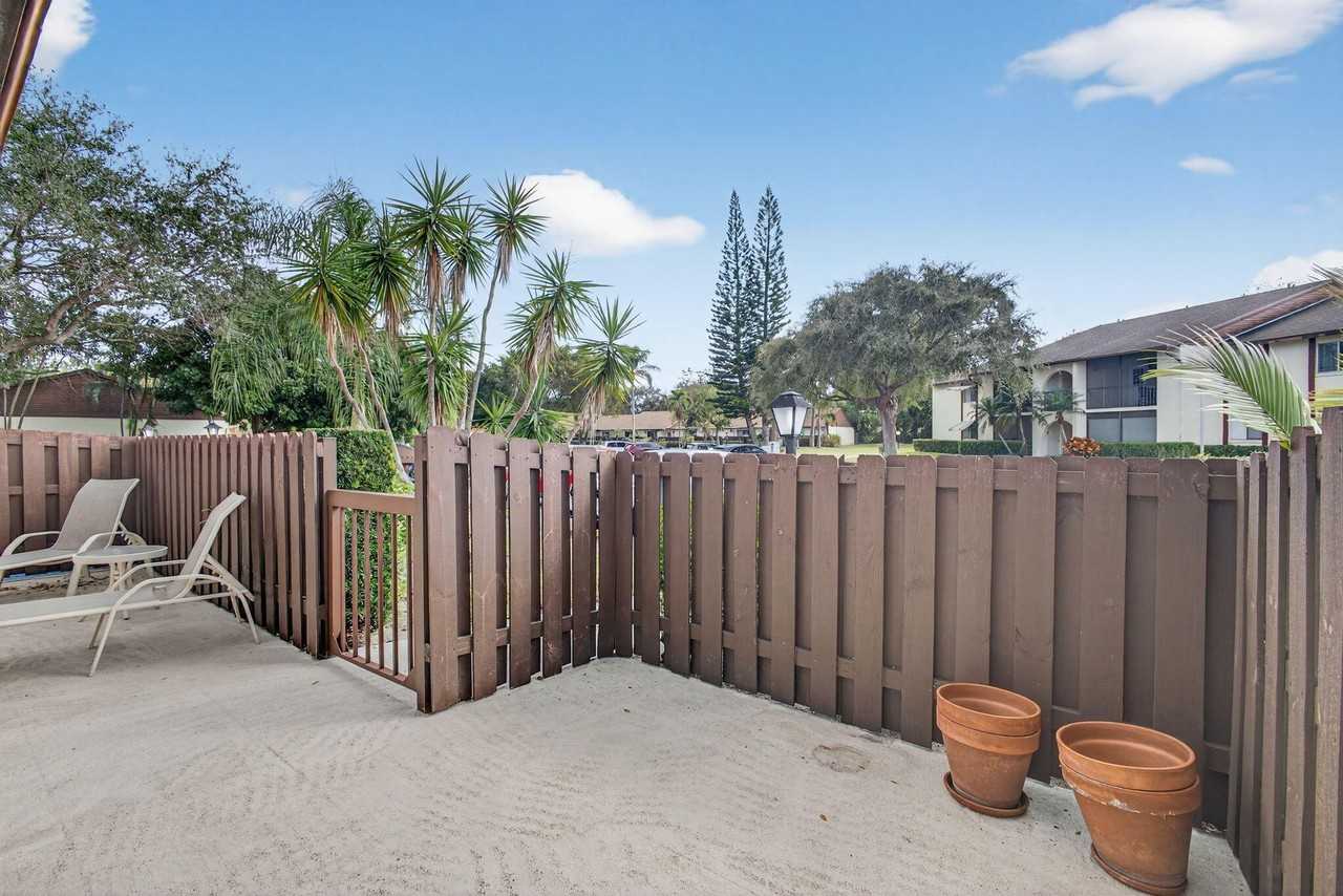 4934 Sable Pine Cir #B - Photo 3 of 27