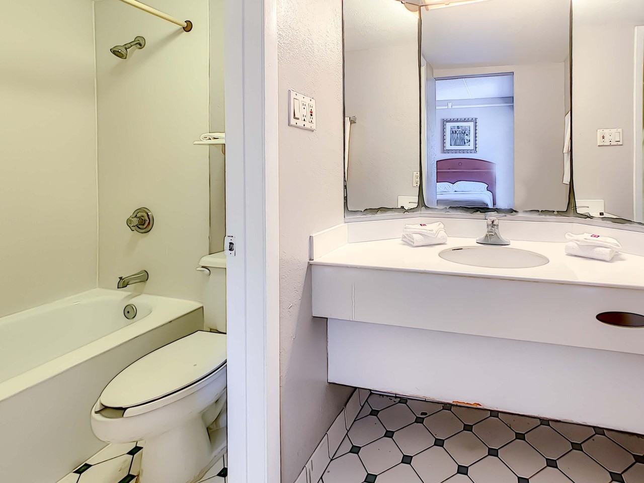 812 Dunn Ave - Photo 3 of 6