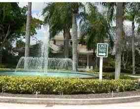 9933 Westview Dr #423 - Photo 4 of 7