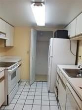 9933 Westview Dr #423 - Photo 6 of 7