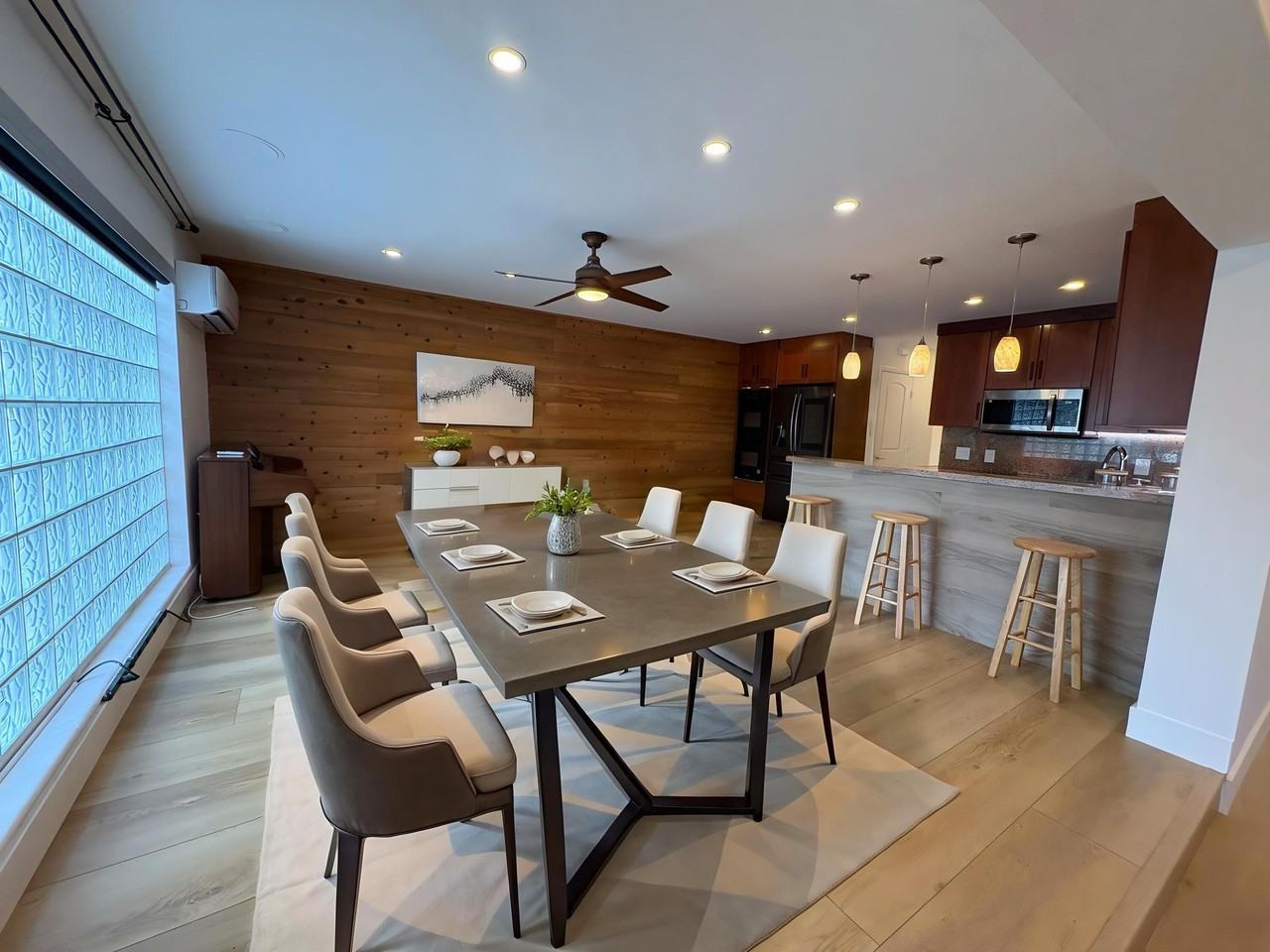 1032 Ne 16th Ter - Photo 3 of 42