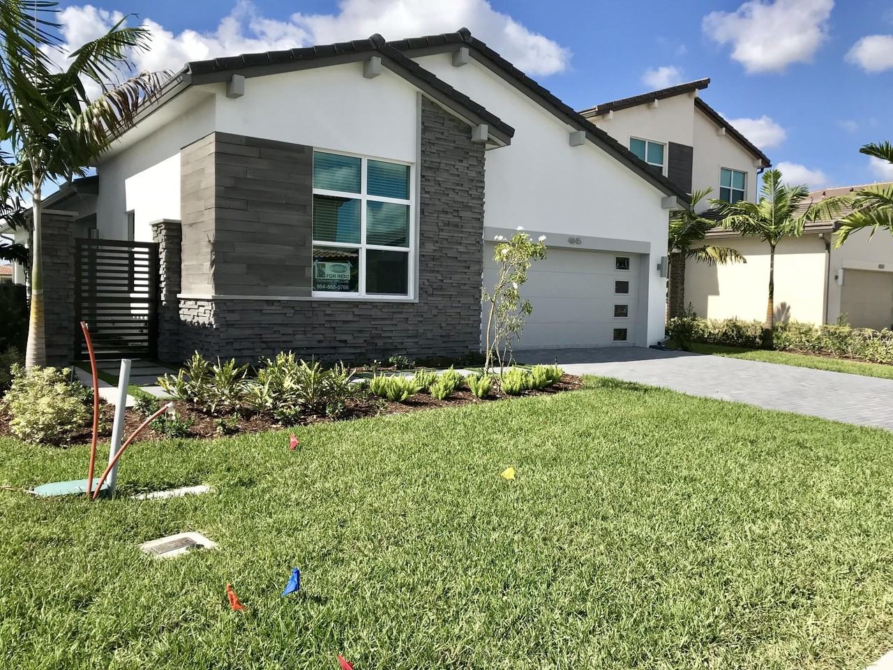 4845 Marston Ln - Photo 2 of 25