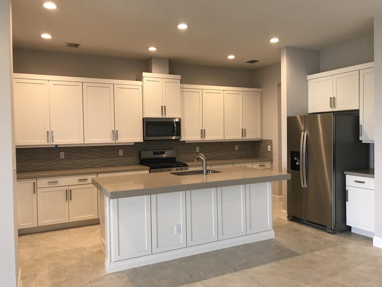4845 Marston Ln - Photo 5 of 25