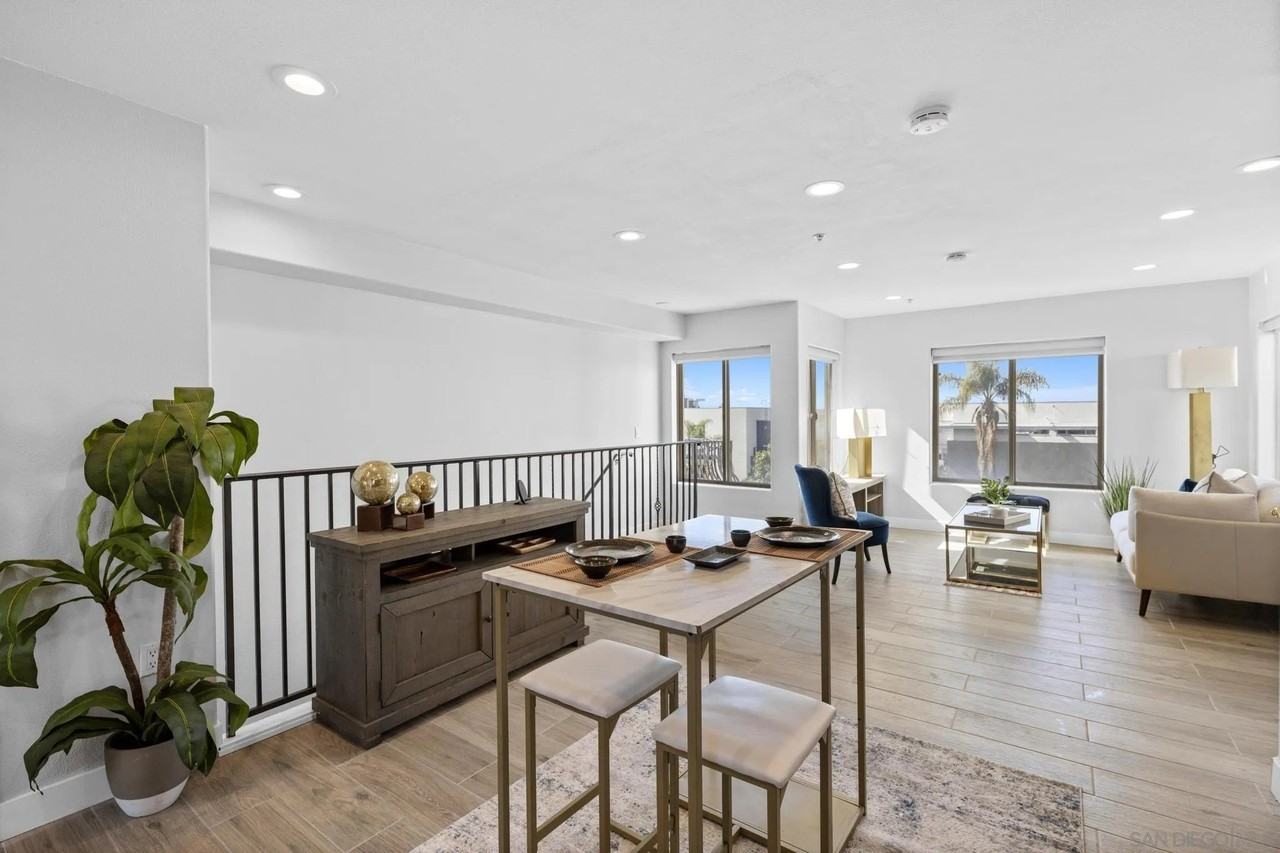 801 W Hawthorn St #409 - Photo 7 of 24