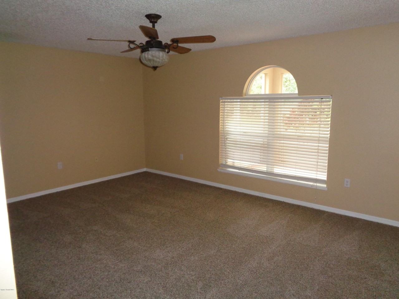 1677 Sawgrass Dr Sw - Photo 6 of 16