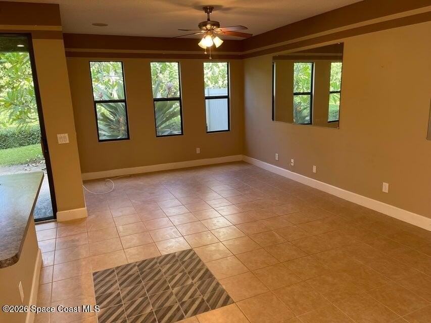 766 Ventura Dr - Photo 3 of 10