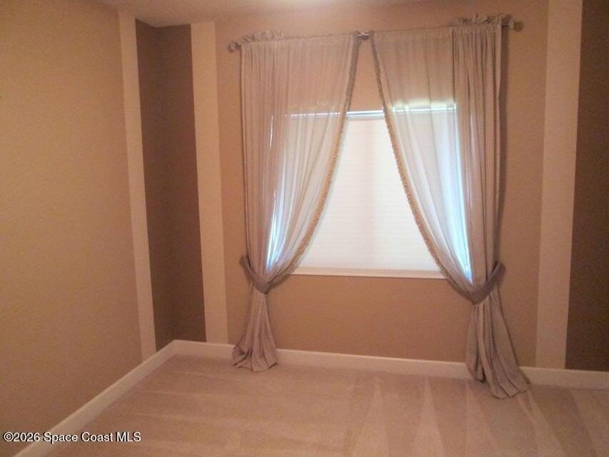 766 Ventura Dr - Photo 7 of 10