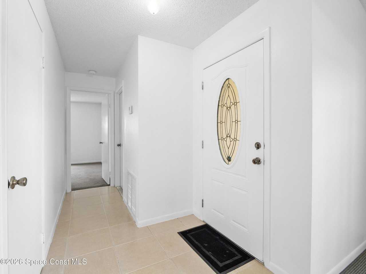 1187 Merrick Ave Nw - Photo 3 of 20