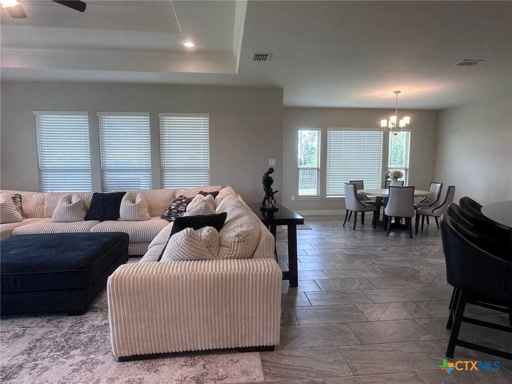 224 Alysheba Dr - Photo 3 of 21