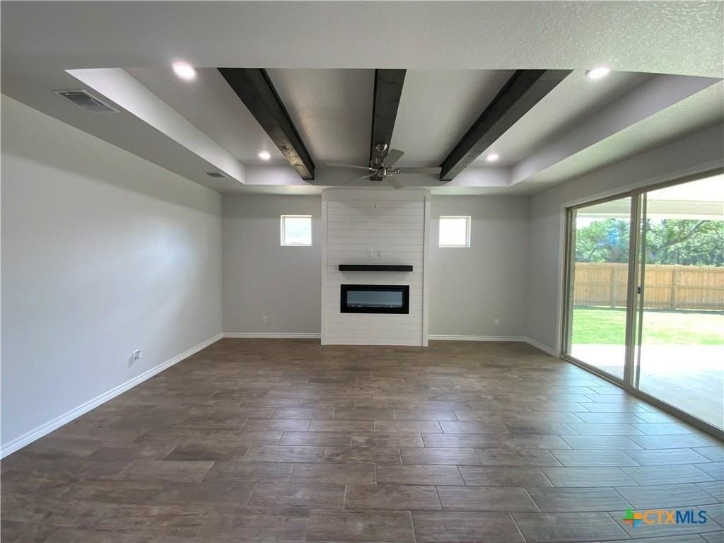 3103 Pistoia Trl - Photo 4 of 27