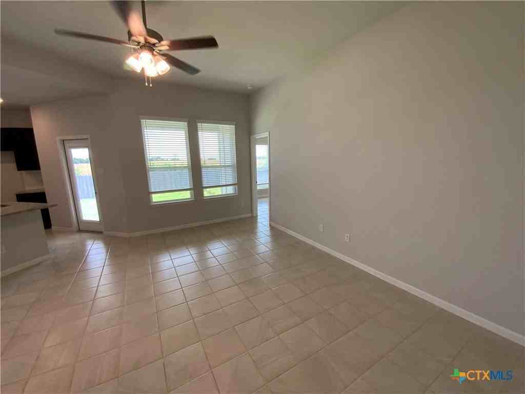 1905 Westphalia Dr - Photo 3 of 19