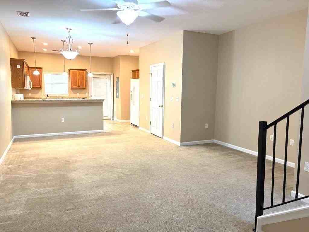 2293 Del Carmel Way - Photo 6 of 22