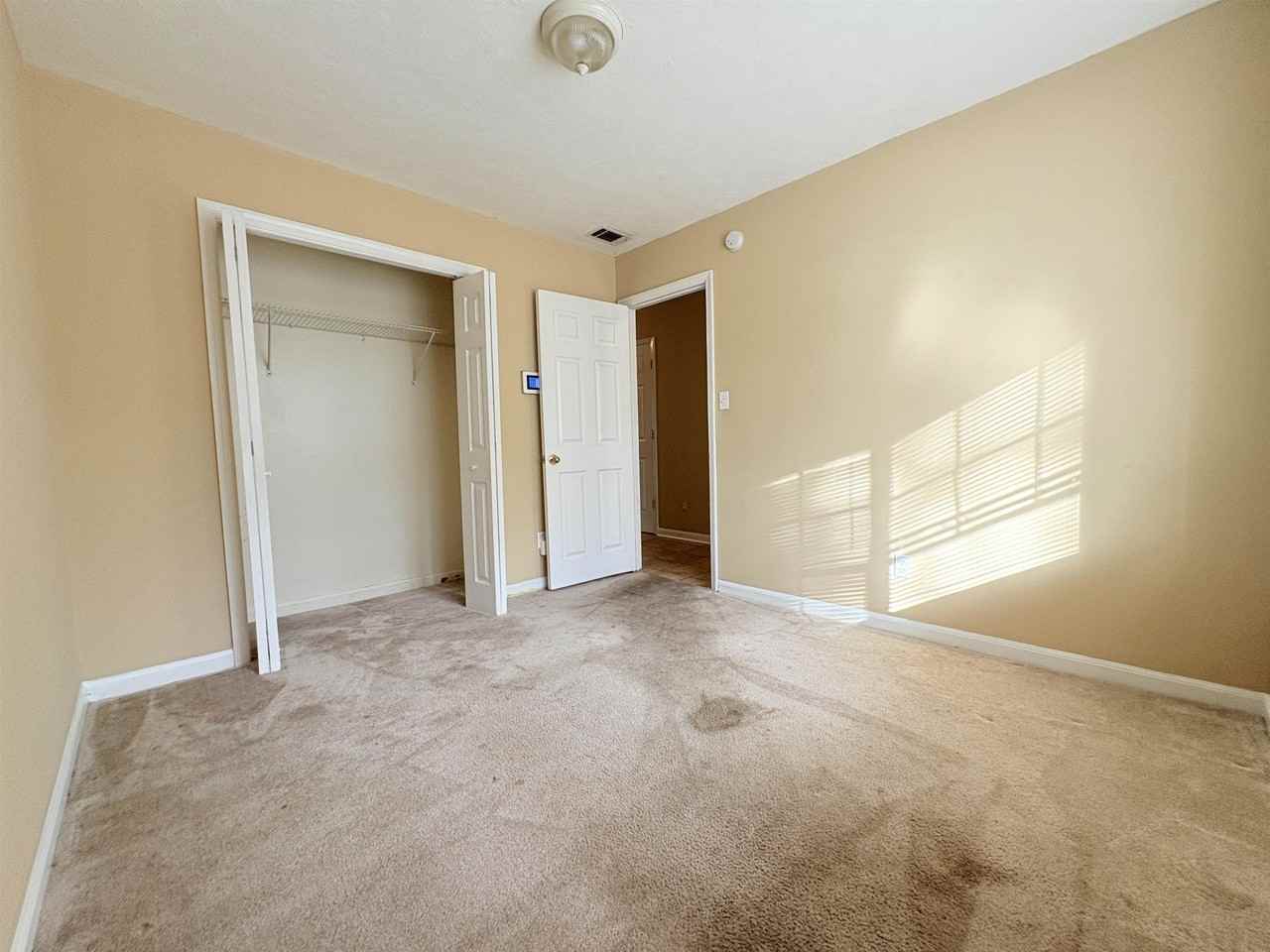 1936 Portland Ave - Photo 4 of 16