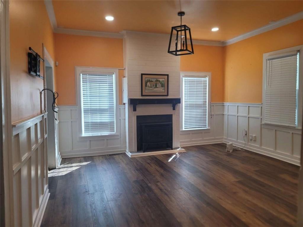 5246 W Mountain St - Photo 5 of 17