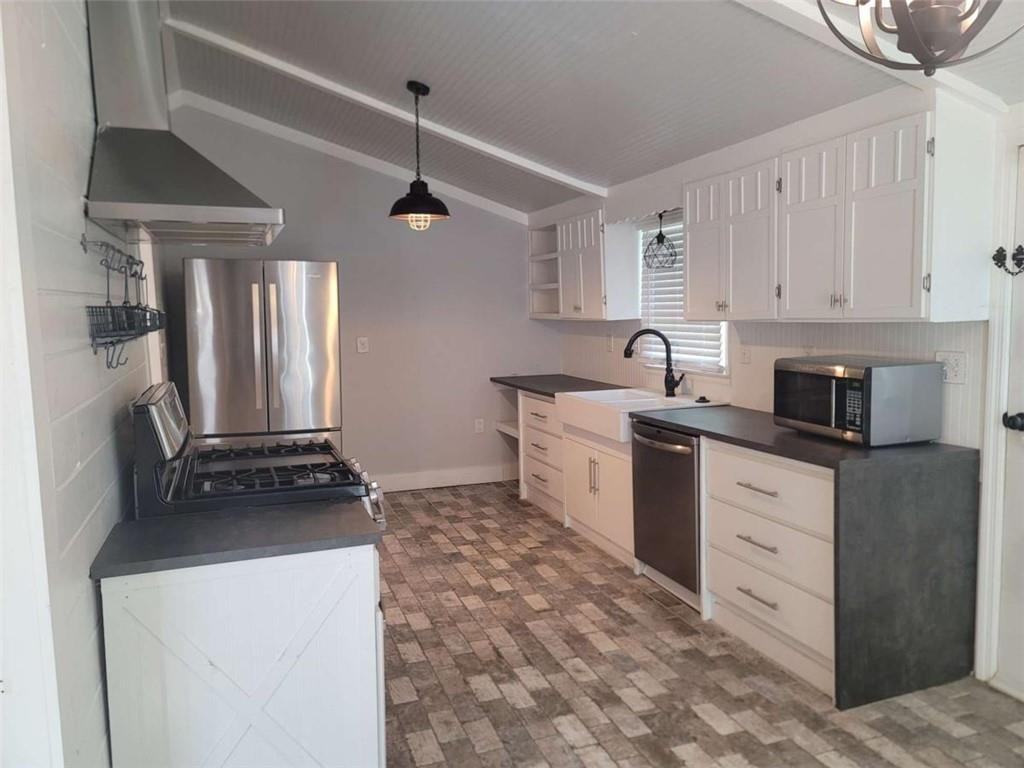 5246 W Mountain St - Photo 7 of 17