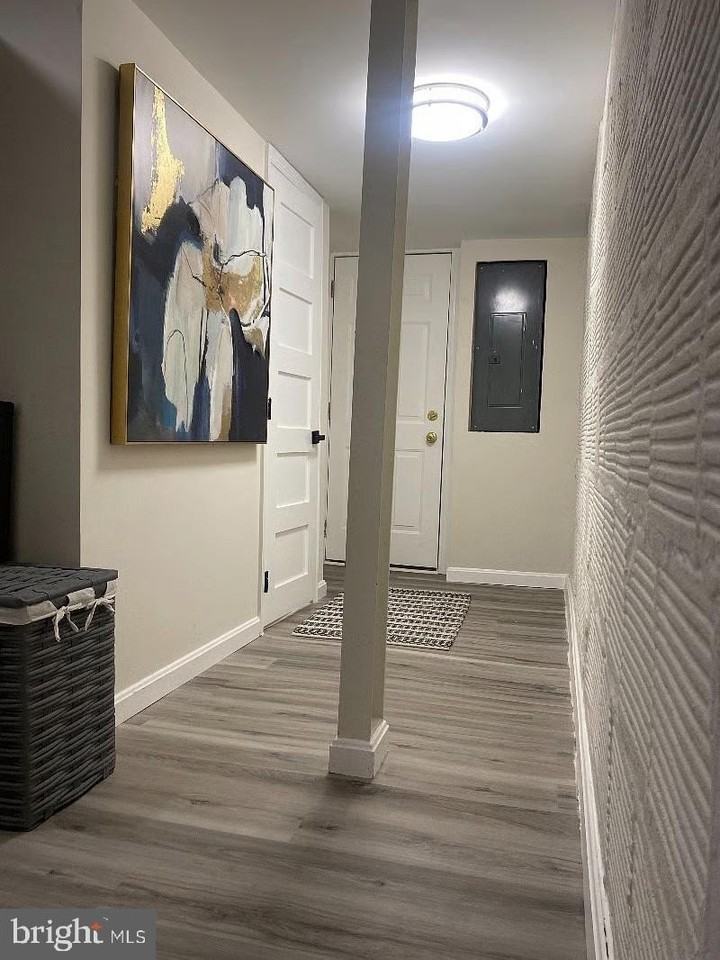 204 Ascot Pl Ne - Photo 4 of 11