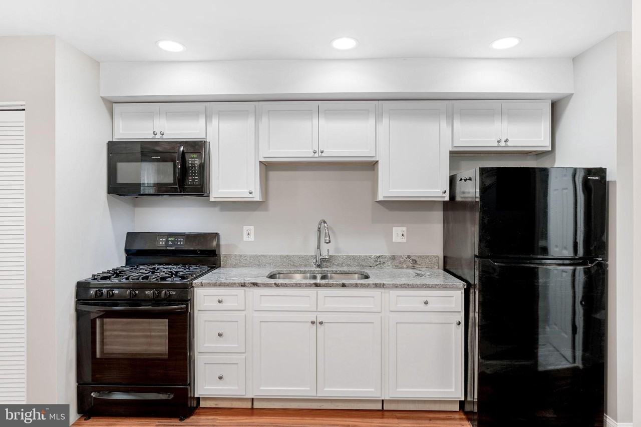 834 19th St Ne - Photo 4 of 21