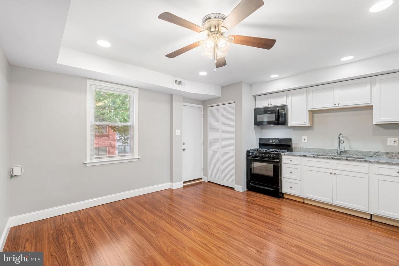 834 19th St Ne - Photo 5 of 21