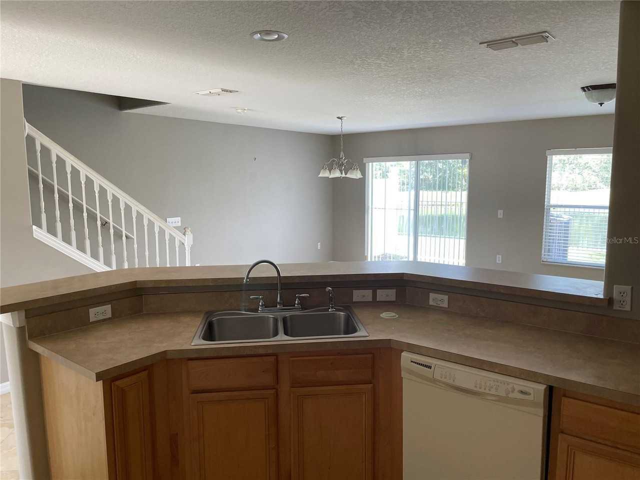 2508 Hassonite St - Photo 7 of 29