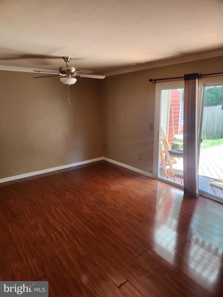 1519 Winterberry Dr - Photo 7 of 14