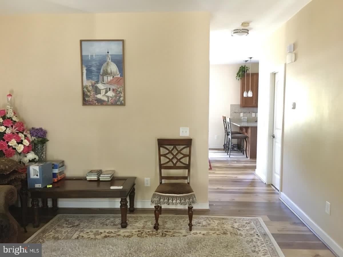 130-A Pineview Ave - Photo 3 of 24