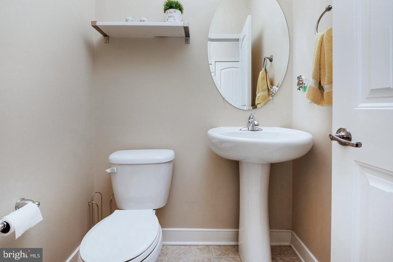 130-A Pineview Ave - Photo 5 of 24