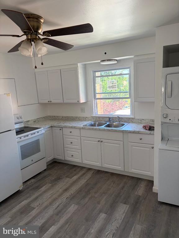 500 S East Ave ##B - Photo 3 of 6