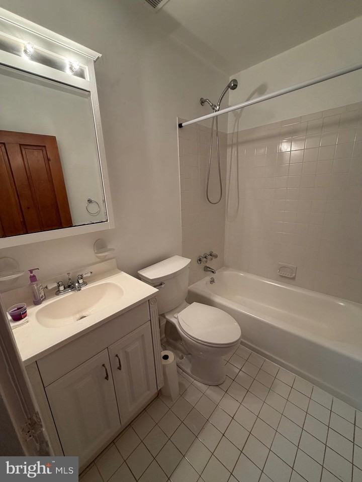 2753 Rayner Ave - Photo 7 of 20
